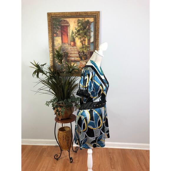 Antilia Femme Blouse Size XL V-Neck Pullover Embellished Short Sleeve Tie Back - Picture 3 of 10